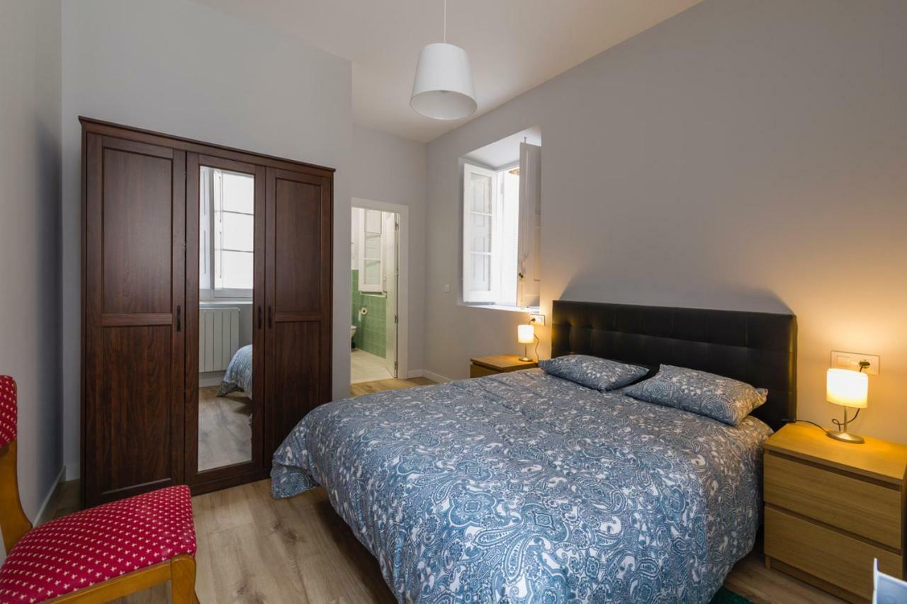 Santoña Apartamentos Casa Carre 1893 מראה חיצוני תמונה